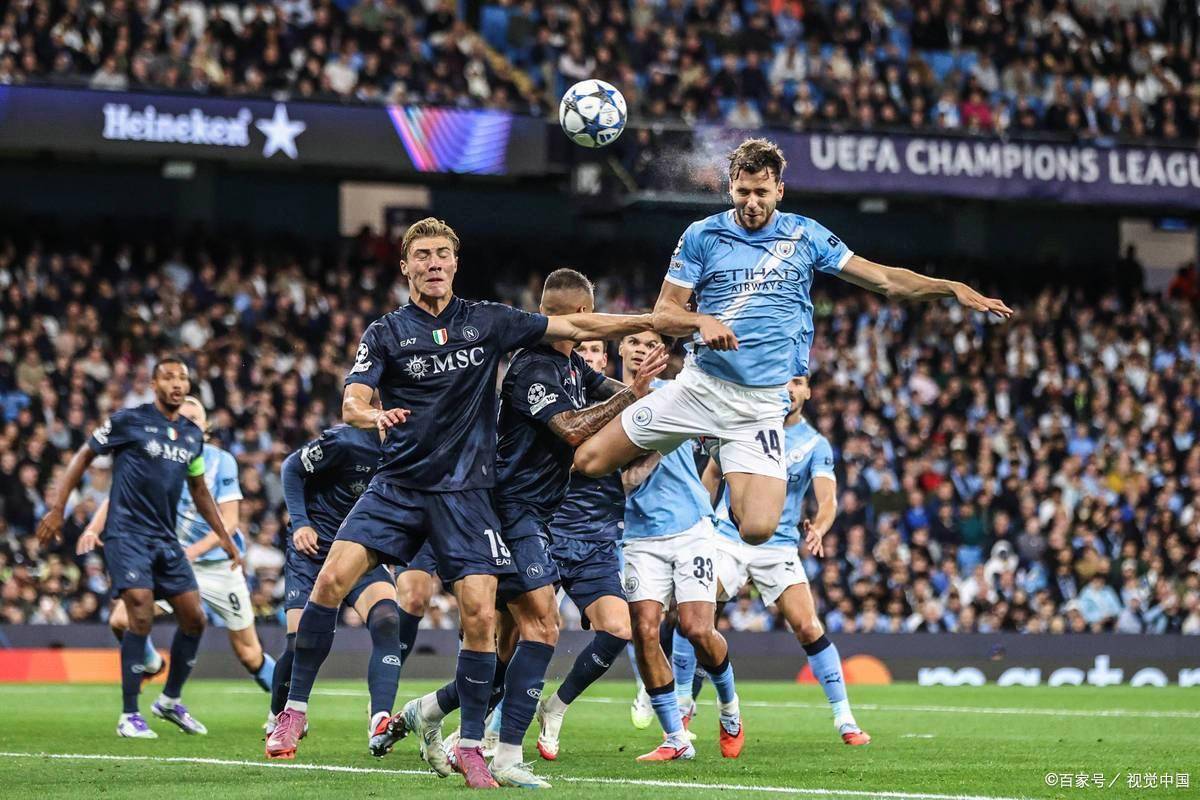 包含转折点纽卡斯尔防线松动，意大利杯今夜攻防权衡，态度坚定，更衣室氛围转暖的词条